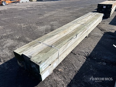 Quantity of (6) 10 In x 12 In x 12 Ft 木材