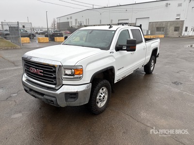 2017 GMC Sierra 2500 Z71 4x4 Crew Cab Pickup