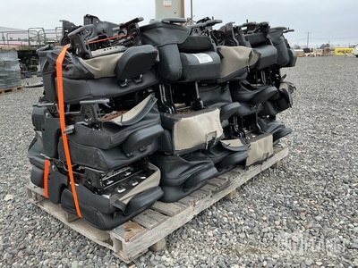 (24) Ford Interceptor Rear Seats