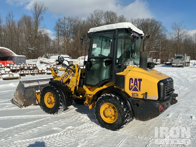 2011 Cat 907H Wheel Loader in Chagrin Falls, Ohio, United States ...