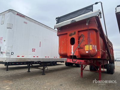 1991 Clement 28 ft 0 in T/A Demolition End Dump Trailer (Inoperable)