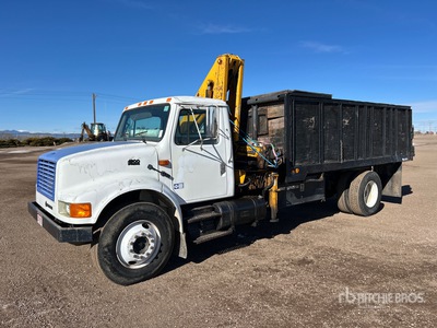 IMT 725F 12250 lb Knuckle Boom on 1995 International 4900 4x2 Boom Truck