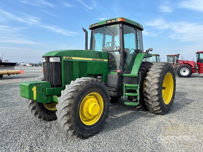 2003 John Deere 7810 4WD Tractor