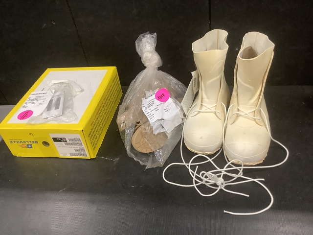 (60) Assorted Pairs of Boots