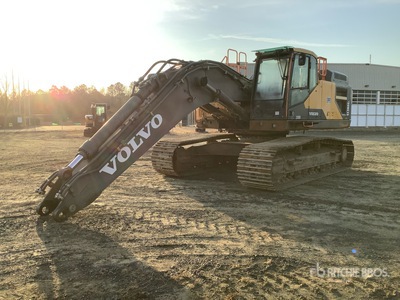 2015 Volvo EC380E LR Rupsgraafmachine