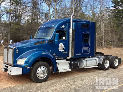 2018 Kenworth T880 6x4 T/A Sleeper Truck Tractor
