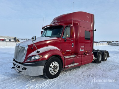 2014 International ProStar 6x4 Tracteur Routier Couchette