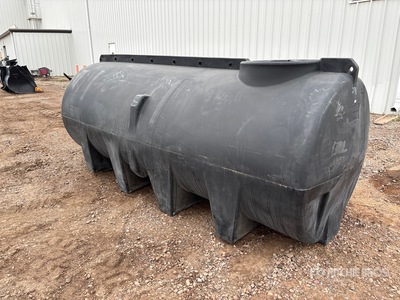 Enduraplas 1000 gal Skid Mounted Plastic Tank