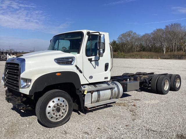 2020 Freightliner 114SD 6x4 Cab and Chassis 2020 Freightliner 114SD 6x4 Cab and Chassis