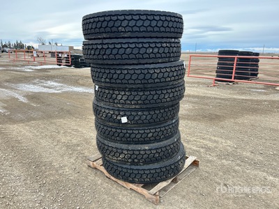 Quantity of (8) Aosowing 11R24.5 Neumáticos (Unused)