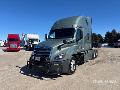 2019 Freightliner Cascadia 126 6x4 T/A Sleeper Truck Tractor
