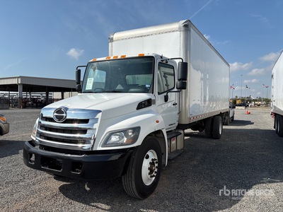 2020 Hino 268 4x2 Van Truck