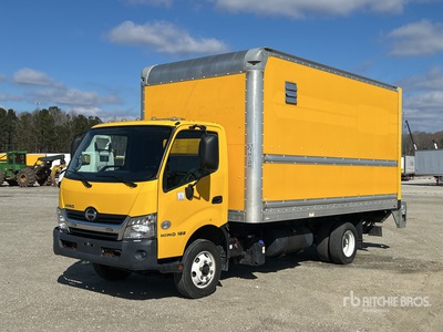 2018 Hino 155 4x2 Van Truck