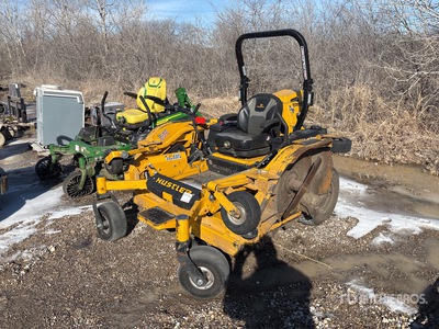Hustler super 104 Zero-Turn Lawn Mower