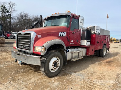 2011 Mack GU712 4x2 Service Truck
