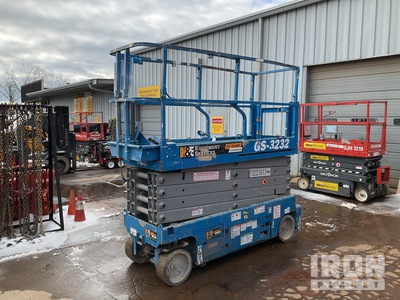 2017 Genie GS-3232 Electric Scissor Lift