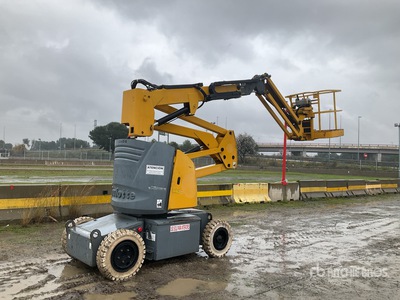 2006 Haulotte HA12IP 2WD Electric Articulating Boom Lift