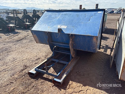5 ft 4 in Self-Dumping Hopper