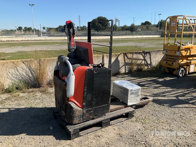 2019 Toyota LPE200 2000 kg Electric Electric Transpallet