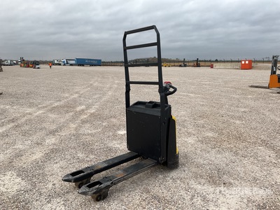 2019 Hyster P1.6 Electric Electric Pallet Jack