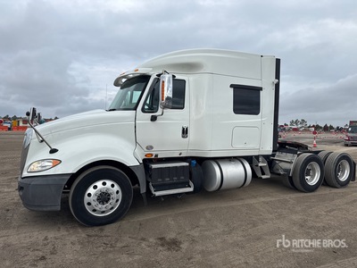 2017 International ProStar 6x4 Cabina con cuccetta per trattore stradale