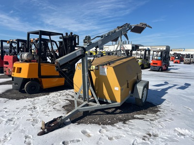 Cat WCW-64MH Light Tower