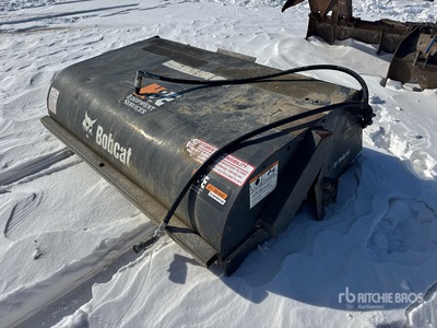 2023 MELROE - B 72 in Barredora para minicargadora