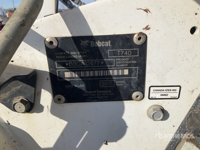 2017 Bobcat T740 Two-Speed High Flow Oruga cargadora compacta