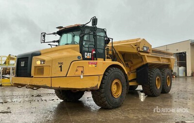 2019 Cat 740EJ Ejector Knickgelenkter Muldenkipper