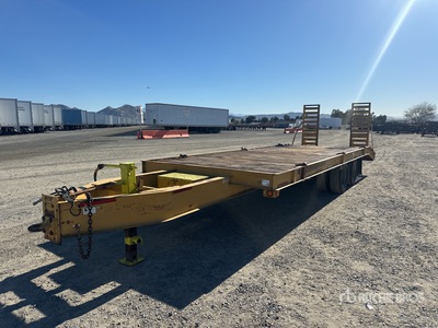 1996 Zieman 24 ft T/A Equipment Trailer