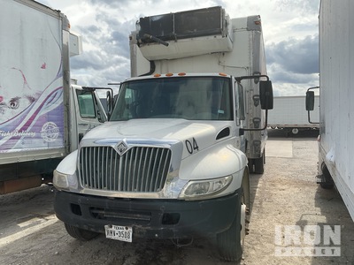 2005 International 4300 4x2 Camiones