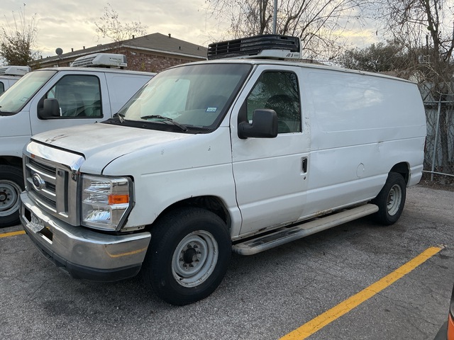 2008 Ford E-250 4x2 Refrigerated Van (Inoperable)