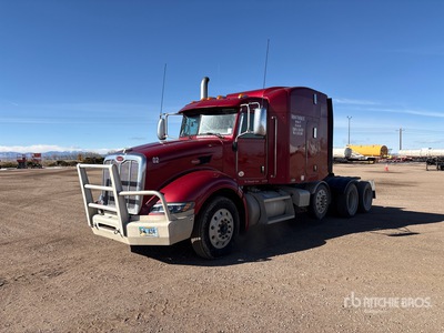 2010 Peterbilt 386 8x2 Tracteur routier couchette