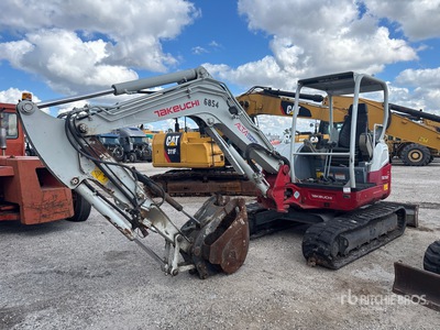 2022 Takeuchi TB260 Mini Excavadora