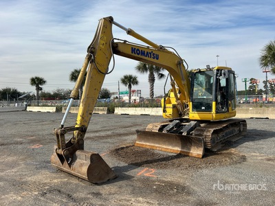 2022 Komatsu PC138USLC-11 油圧ショベル