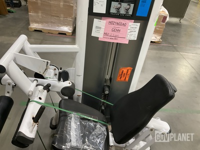 Life Fitness Seated Leg Curl Machine