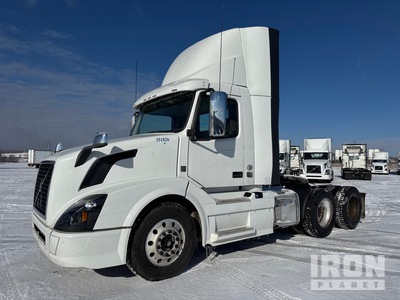 2018 Volvo VNL300 6x4 T/A Day Cab Truck Tractor