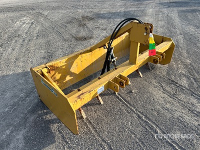 2018 Armstrong Hydraulic 6 Foot Box Blade