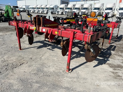 2015 Sunflower 4710-5 120 in 3-Point Ripper Shank