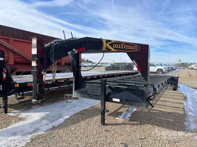 2025 Kaufman 36 ft T/A Gooseneck Plant Trailer