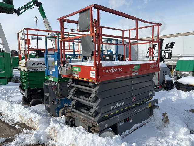 2016 Skyjack SJIII4740 Electric Scissor Lift (Inoperable)