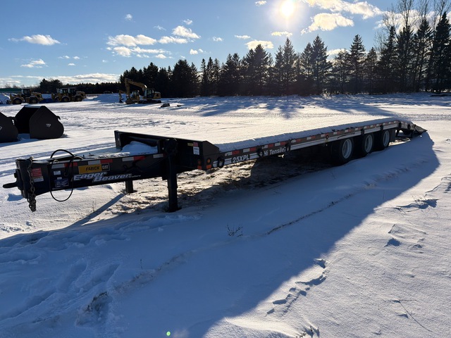 2023 Eager Beaver 20XPT 31 ft Tri/A Equipment Trailer 2023 Eager Beaver 20XPT 31 ft Tri/A Equipment Trailer