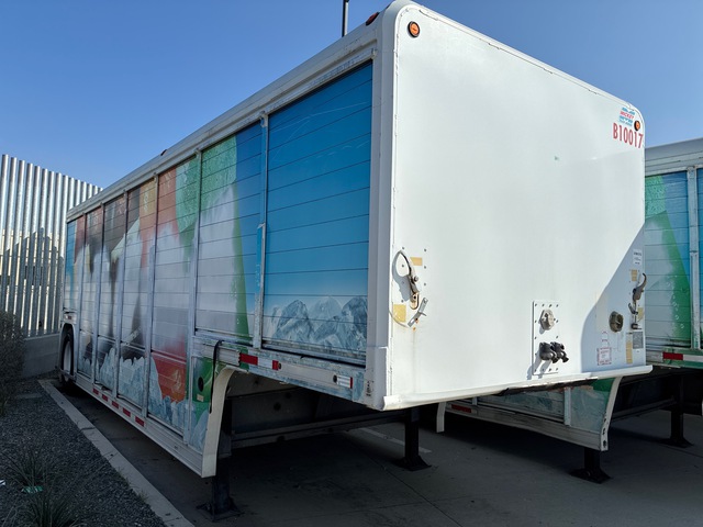 2010 Mickey Beverage Trailer -14 Bay