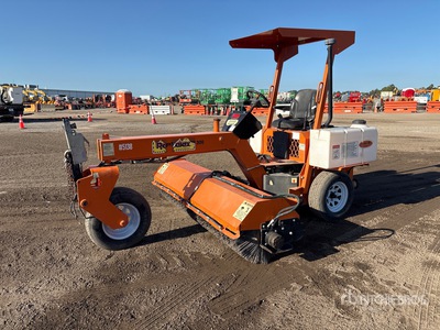 Lay-Mor SM300 Self-Propelled Broom