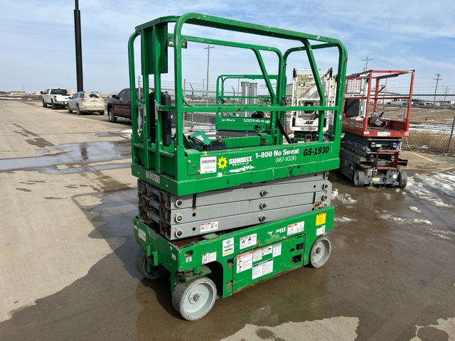 2015 Genie GS-1930 Electric Scissor Lift