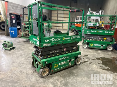 2016 Skyjack SJIII-3219 Electric Scissor Lift