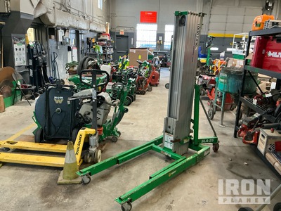 2018 Genie SLA-25 Material Hoist