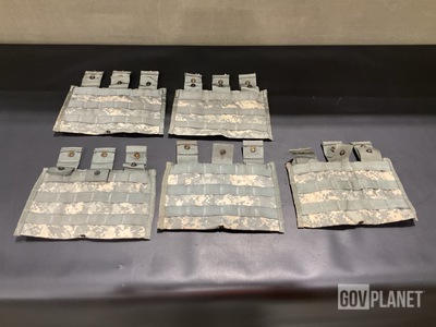 (276) M4 Three Mag Pouches