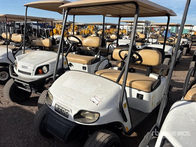 2017 E-Z-Go TXT Golf Cart