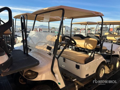 2017 E-Z-Go TXT Golf Cart